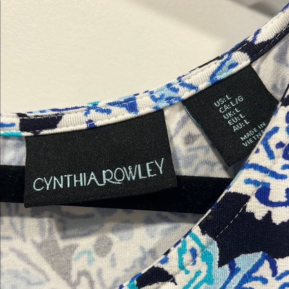 Cynthia Rowley Floral Blue and White Top - Picture 2 of 6